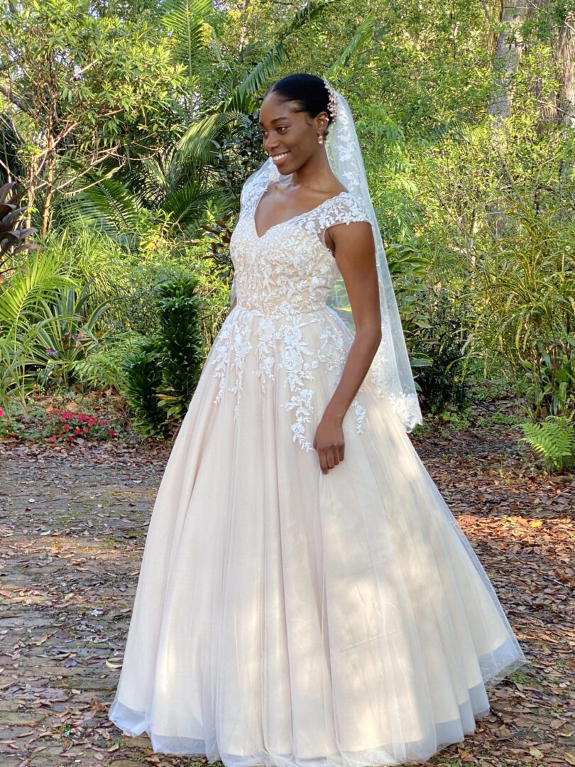 Orlando Wedding Dress Alterations ‣ Sira D' Pion Bridal Atelier